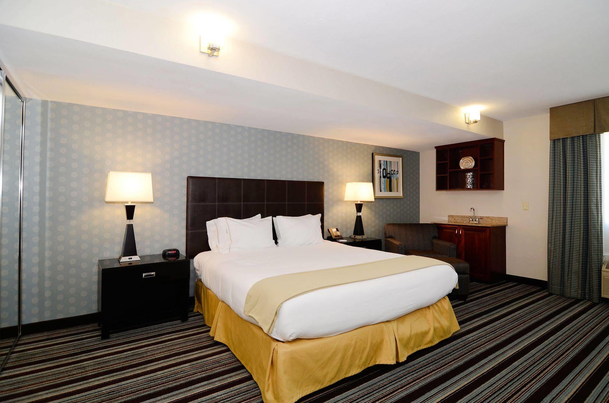 Holiday Inn Express San Diego Airport-Old Town By Ihg Exterior foto